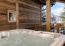 The newly installed hot tub with views of La Plagne